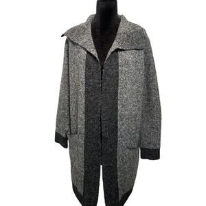 Cyrus Cardigan Charcoal Gray Fuzzy Pockets Open Front Duster Sweater Size Medium